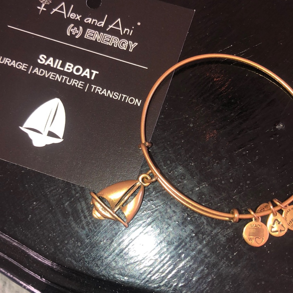 Sailboat Alex & Ani with Card